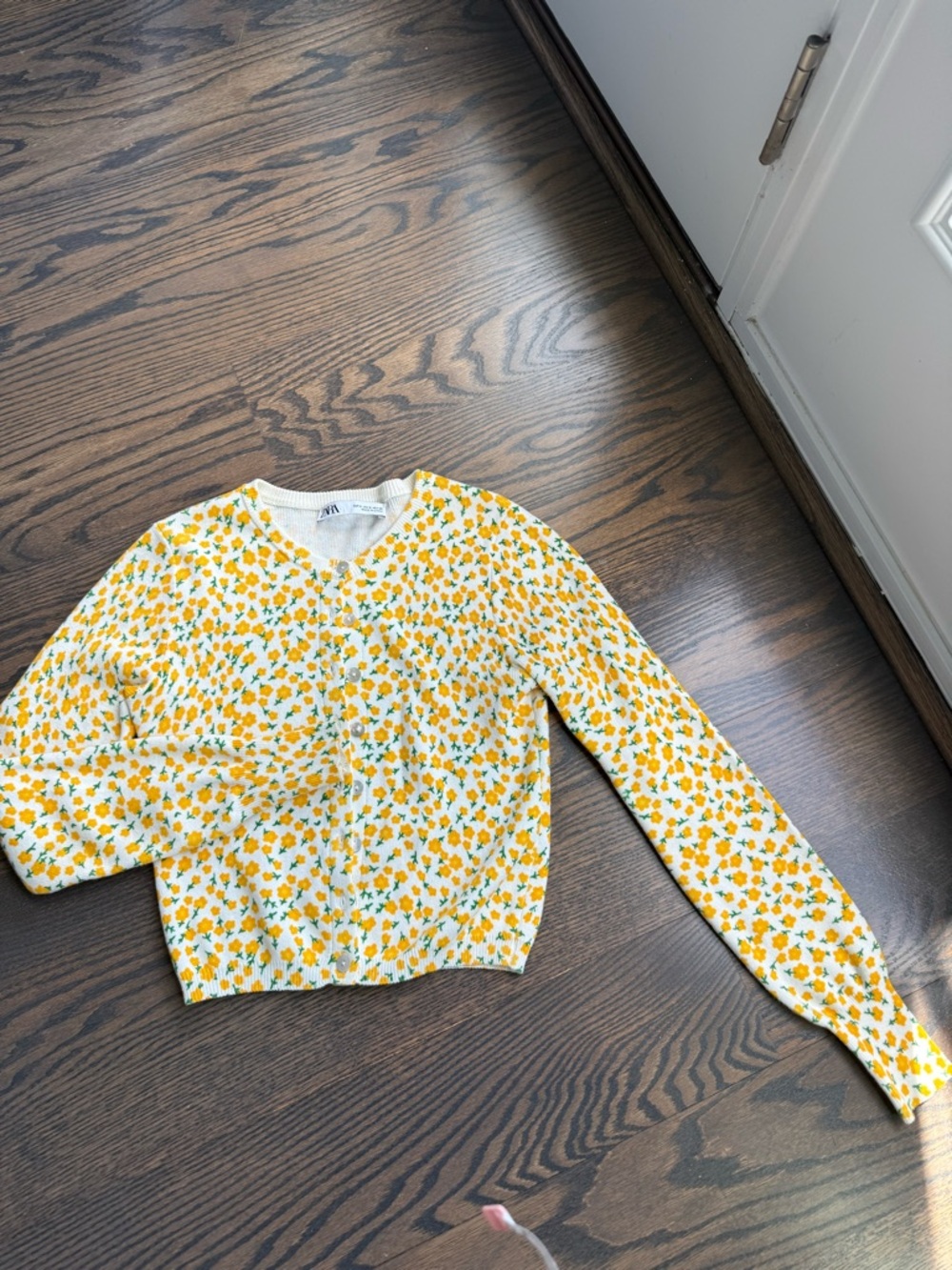 Zara Spring Cardigan Sweater Small